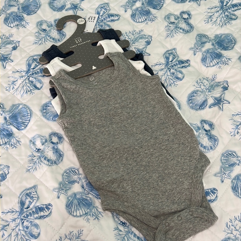 Baby Gap 3 Pack Sleeveless Tank Body Suits Size 6-12 Months